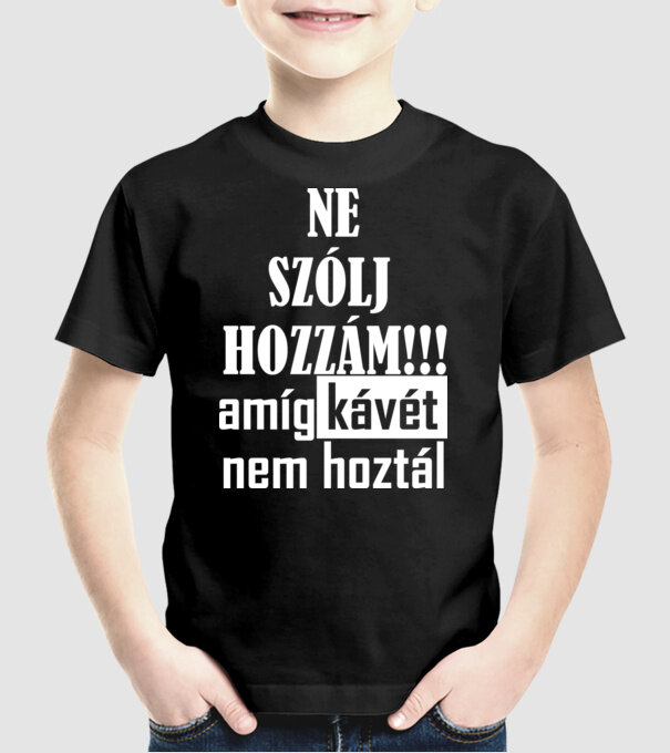  minta fekete pólón