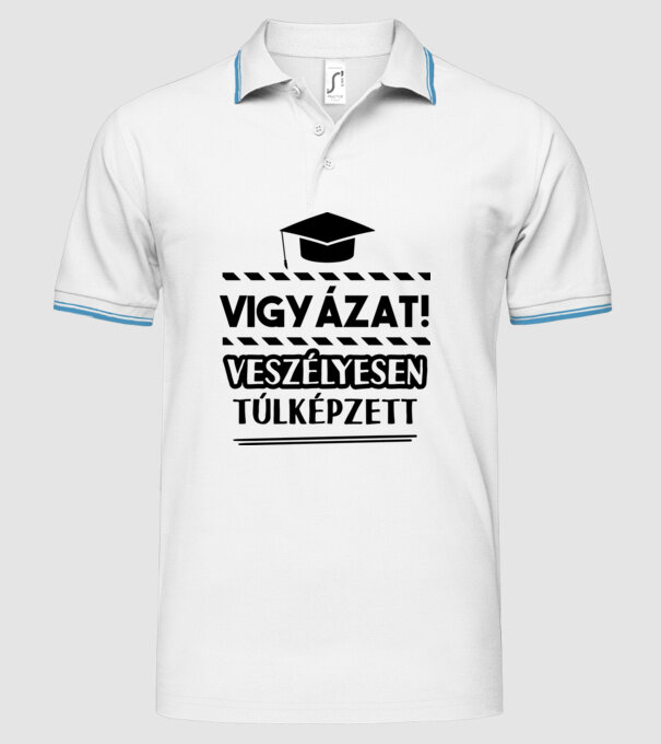  minta fehér pólón