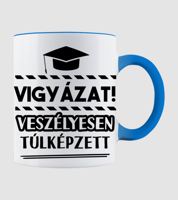  minta világoskék pólón