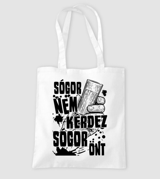  minta fehér pólón