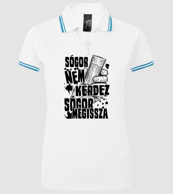  minta fehér pólón