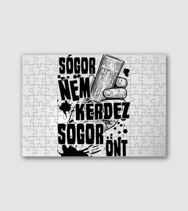 minta fehér pólón