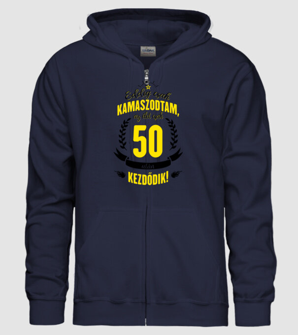  minta sötétkék pólón