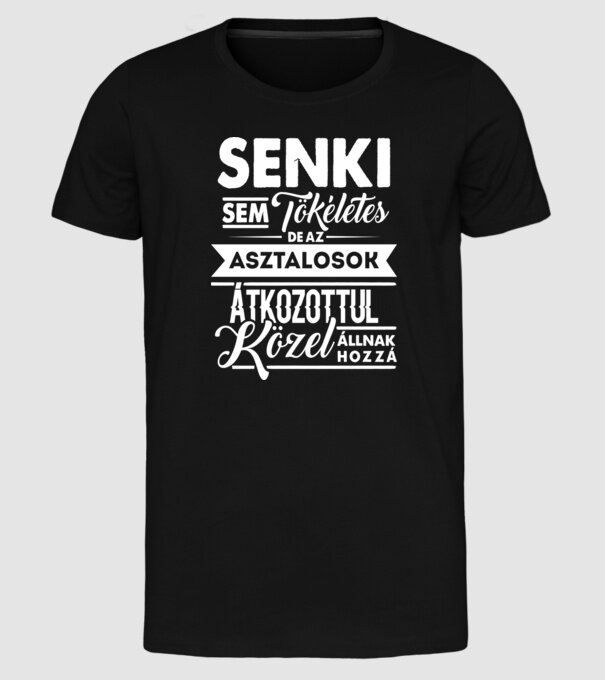  minta fekete pólón