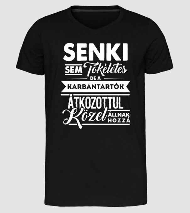  minta fekete pólón