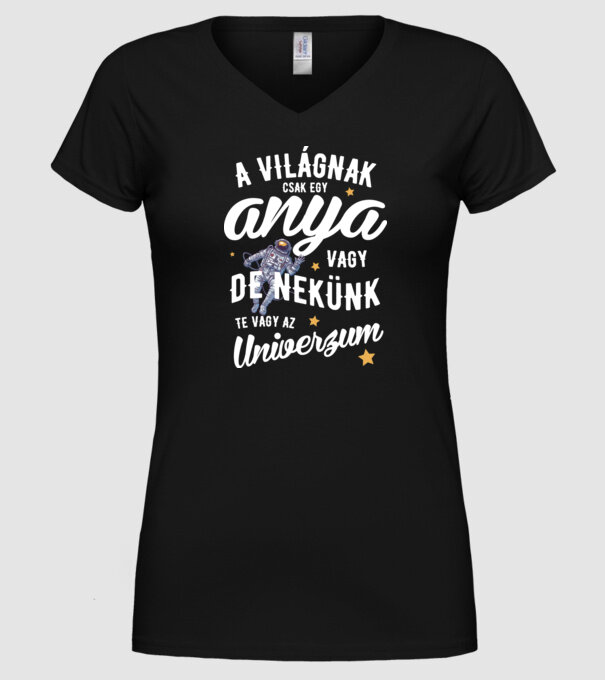  minta fekete pólón