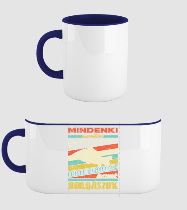  minta sötétkék pólón
