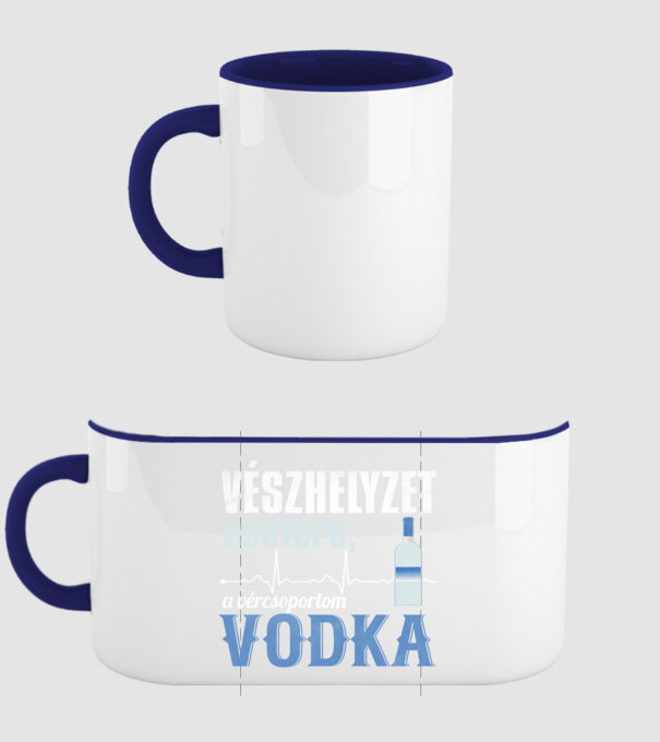 minta sötétkék pólón