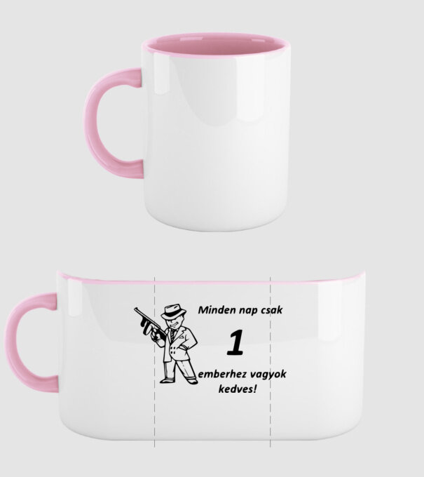  minta világos rózsaszín pólón