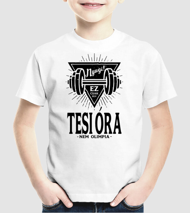  minta fehér pólón