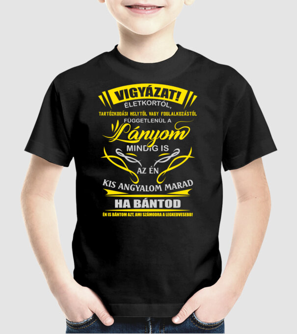  minta fekete pólón