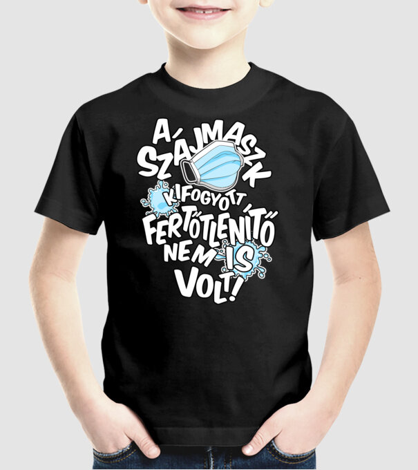  minta fekete pólón