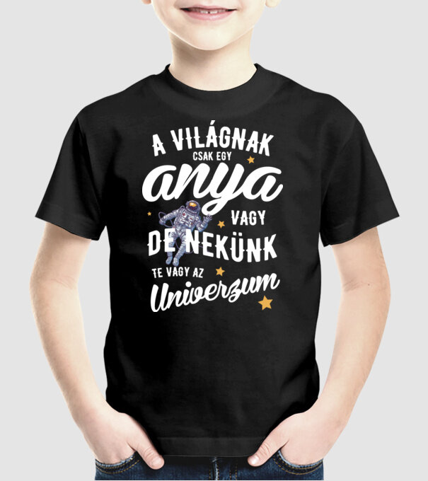  minta fekete pólón