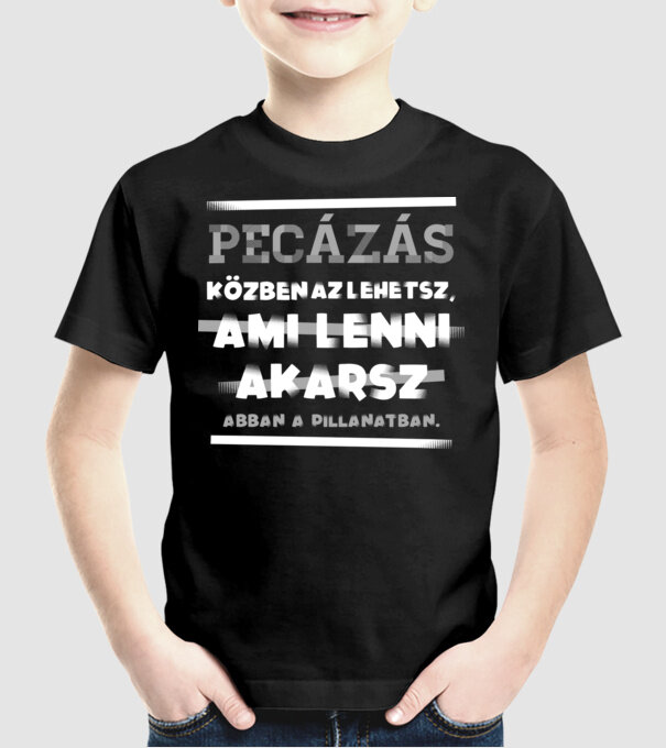  minta fekete pólón