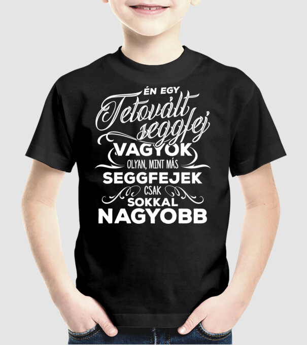  minta fekete pólón