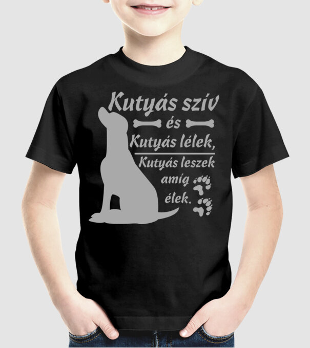  minta fekete pólón