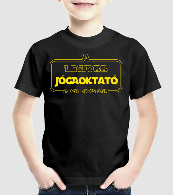  minta fekete pólón