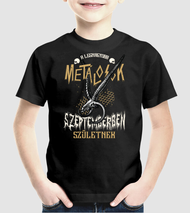  minta fekete pólón