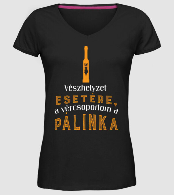  minta fekete pólón