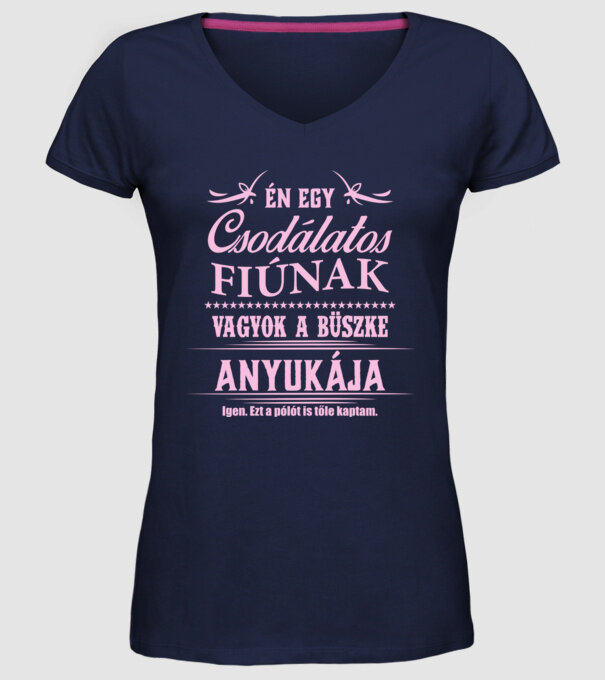  minta sötétkék pólón