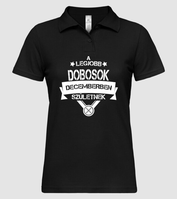  minta fekete pólón