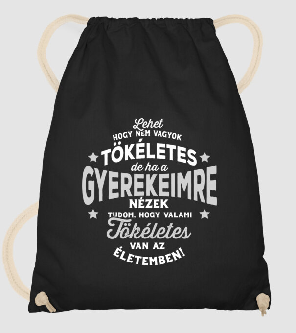  minta fekete pólón
