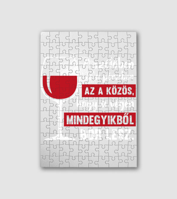  minta fehér pólón