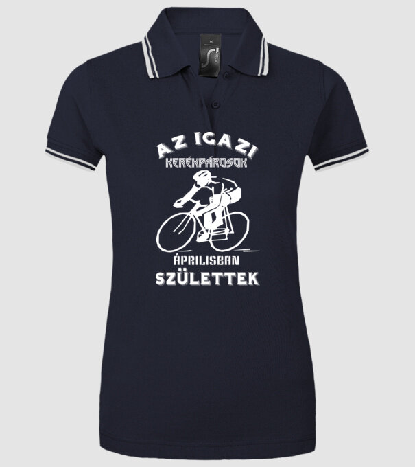  minta sötétkék pólón