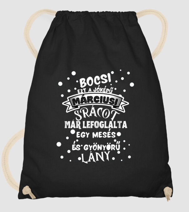  minta fekete pólón