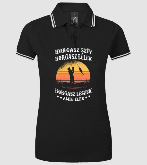  minta fekete pólón